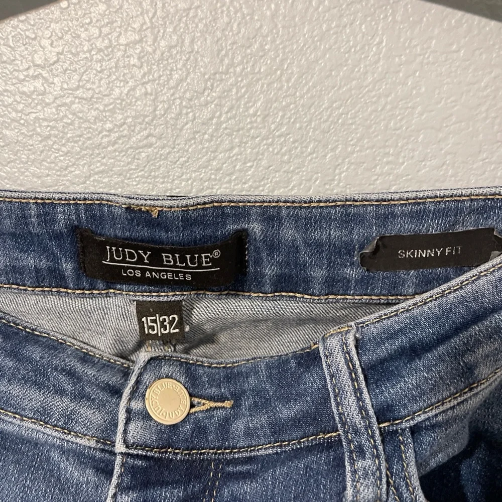 Judy Blue High Rise Skinny Jeans Raw Hem Medium Wash Stretch Streetwear 15/32 - Picture 3 of 8